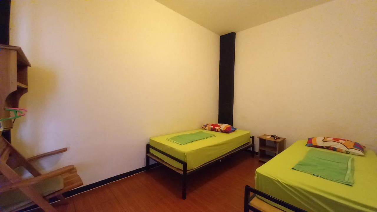 Dc Hotel & Hostel Labuan Bajo Dış mekan fotoğraf
